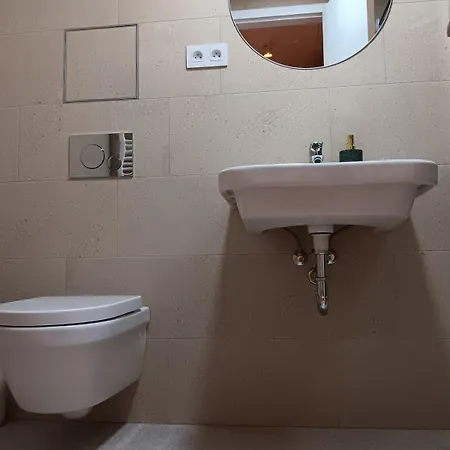 Stylish And Comfortable In Heart Of Smichov